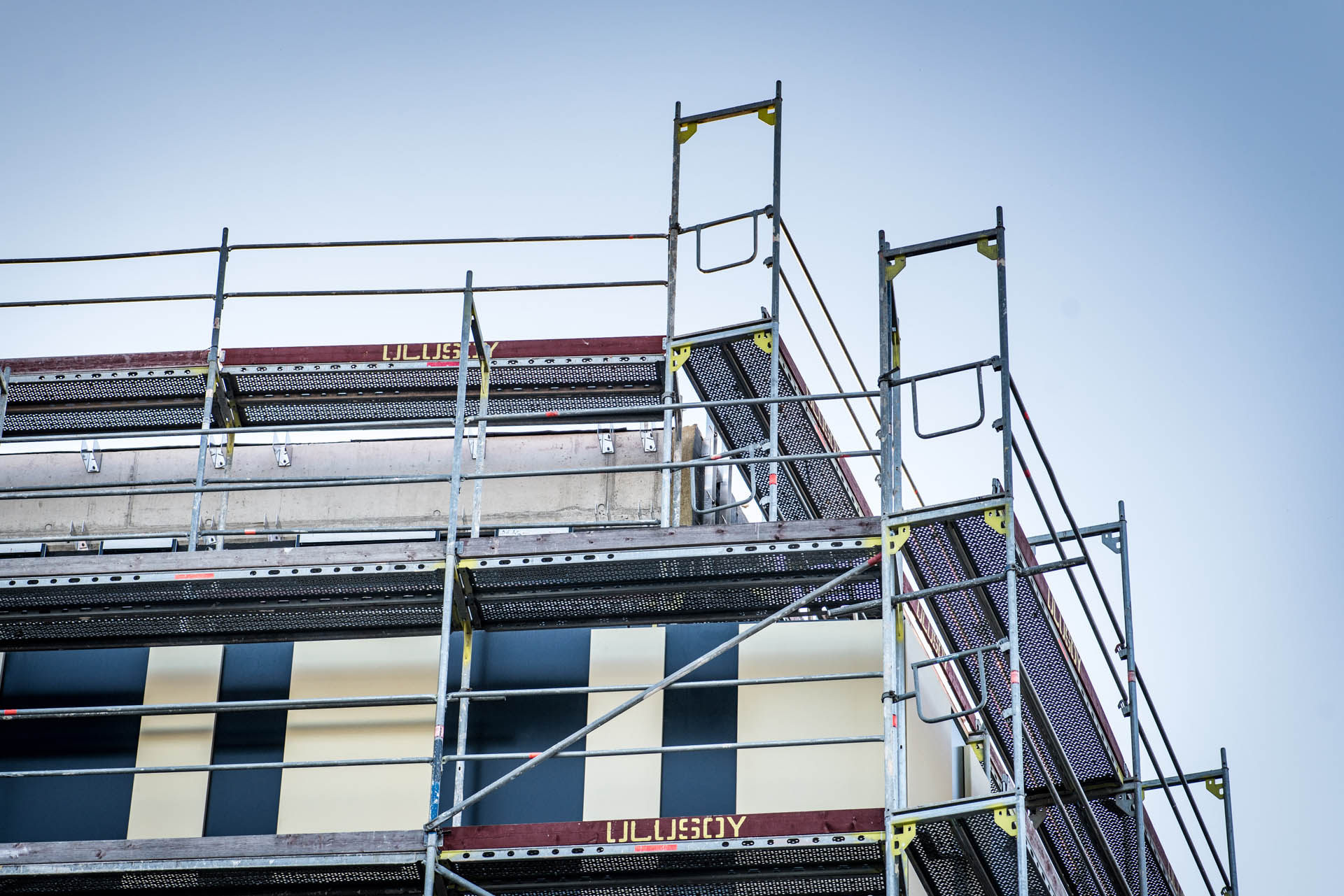 {{this.name Bild 8}}