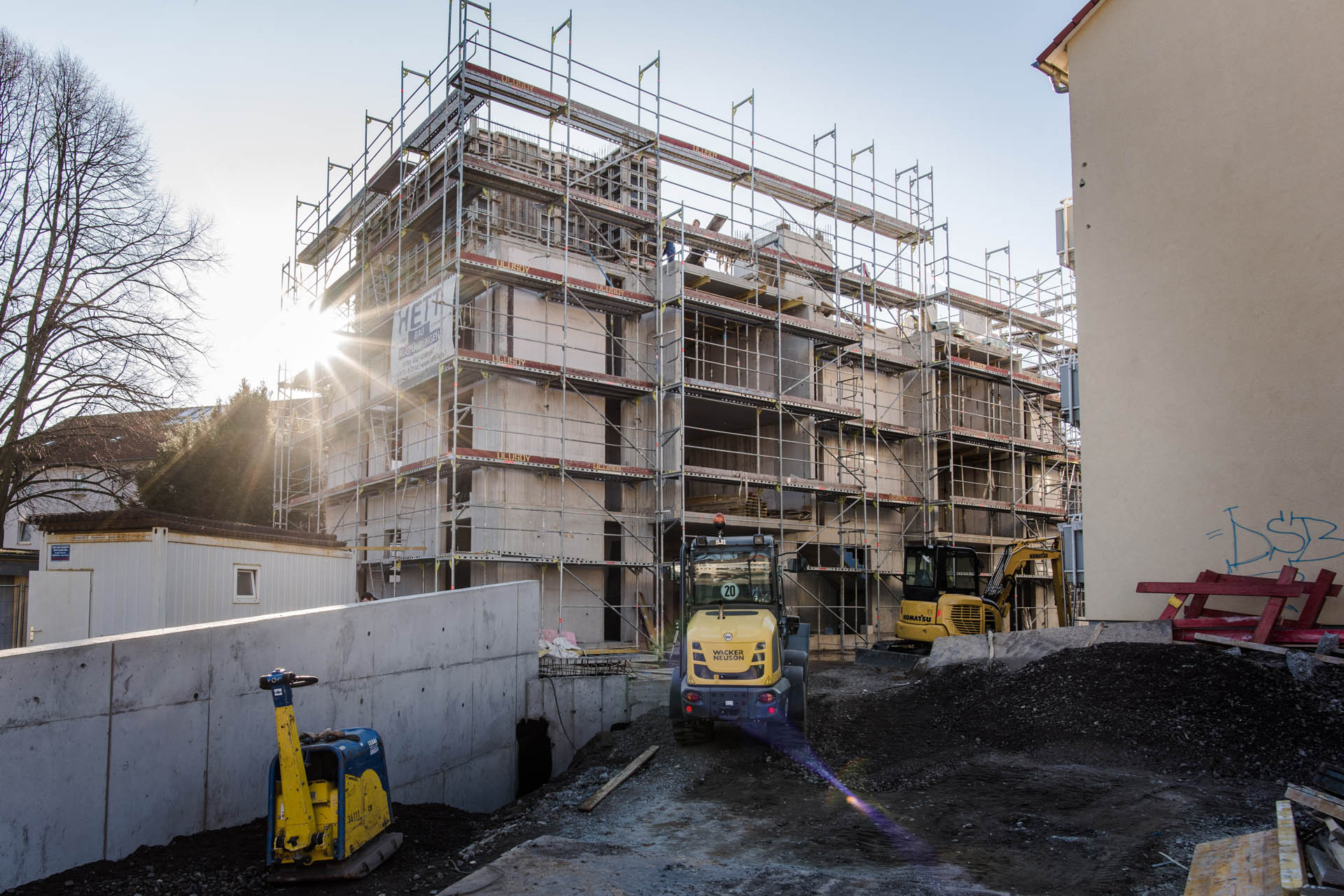 {{this.name Bild 3}}