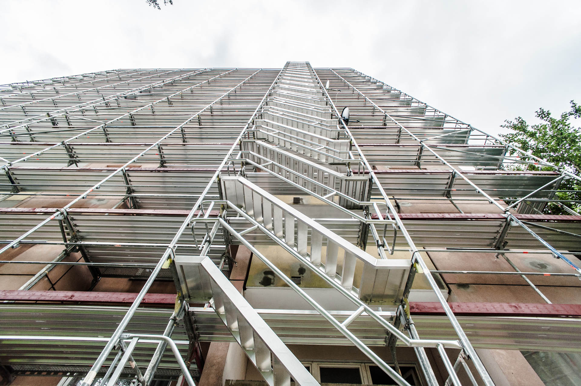 {{this.name Bild 2}}