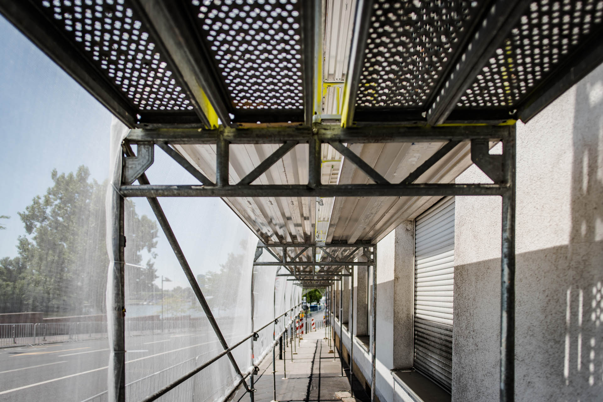 {{this.name Bild 6}}