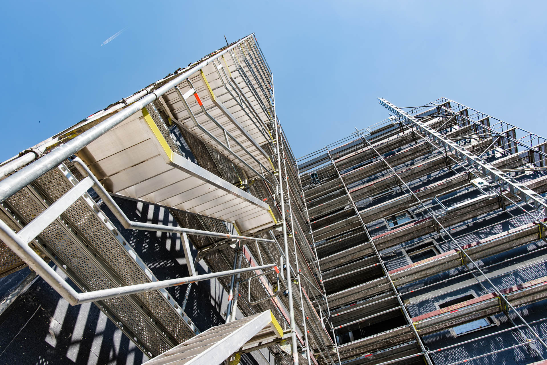 {{this.name Bild 5}}